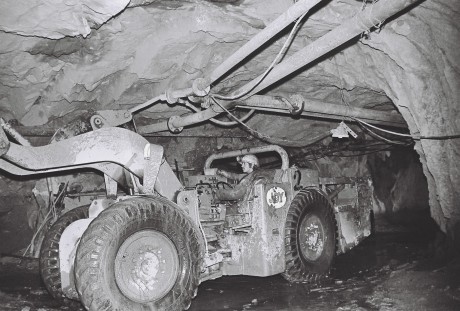 I-Moderní těžební technika, t.zv. Džoj